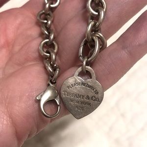 Authentic return to Tiffany’s bracelet